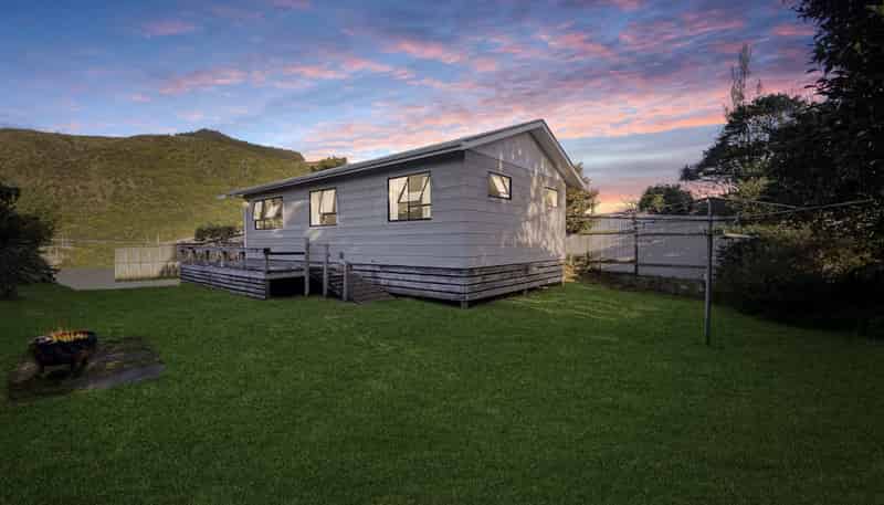 3A Leinster Avenue, Raumati South