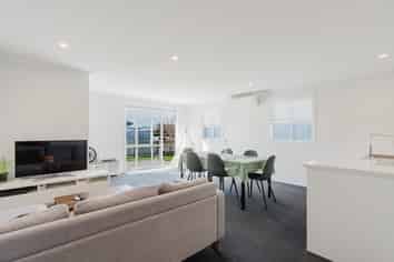 12 Haddonstone, Rototuna