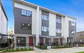 4/20 Bader Drive, Mangere