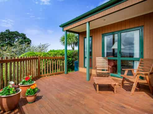 83 Miromiro Road, Normandale