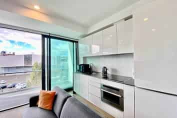 4e/371 Khyber Pass Road, Grafton
