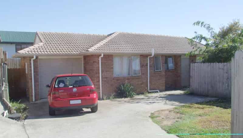 8 Serenity Place, Flat Bush