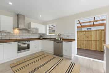 12 McQuarrie Avenue, Wattle Downs