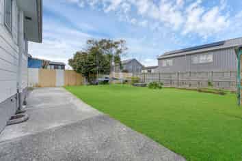 14 Bedlington Avenue, Manurewa