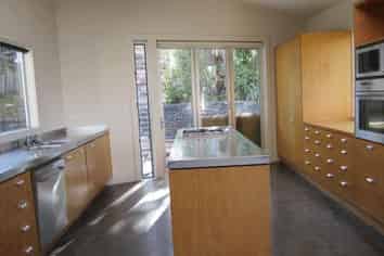 550A Beach Road, Rothesay Bay