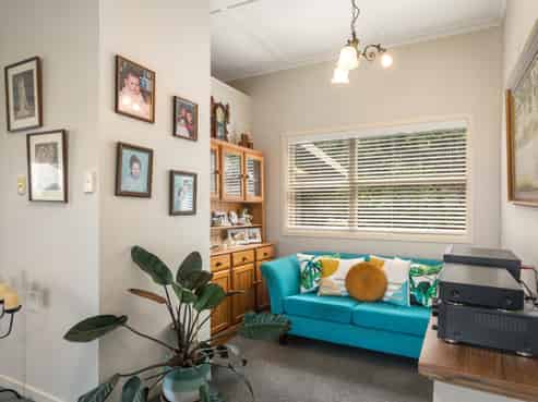 200 Saint Patricks Row, Thames