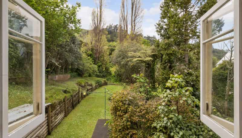 200 Saint Patricks Row, Thames