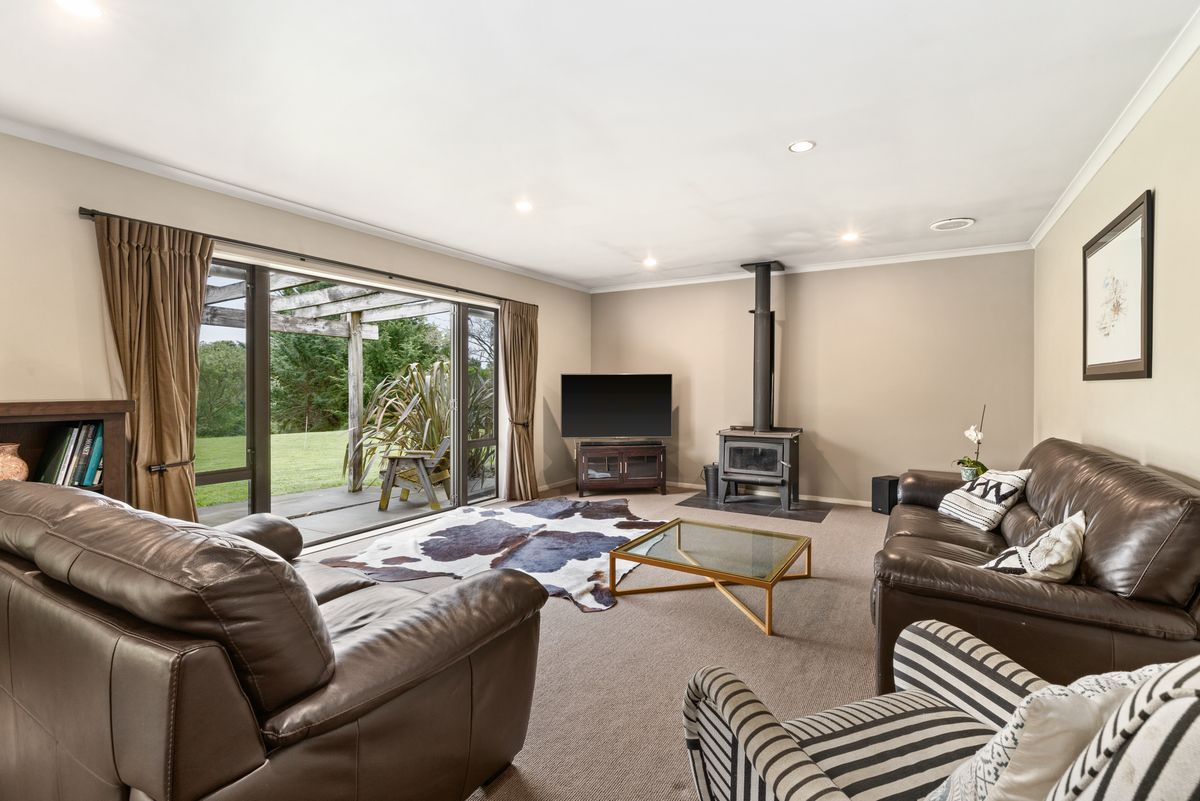 Warm, Inviting & Perfect for Family Living - Widok 6