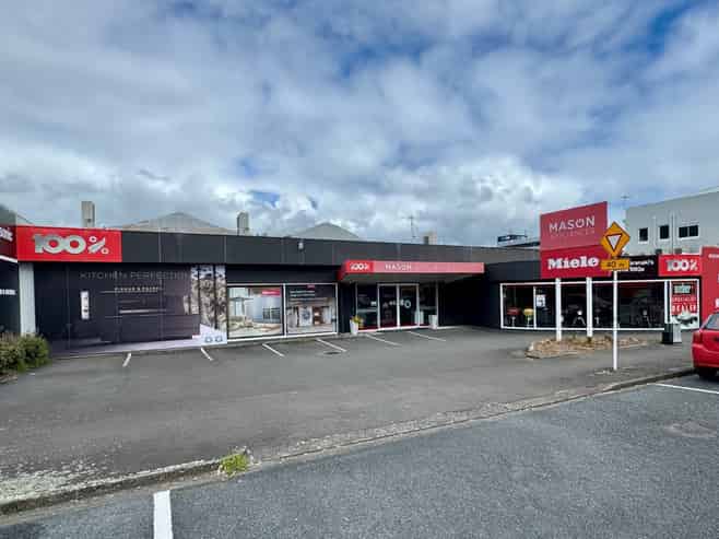 Prime Gill Street retail showroom