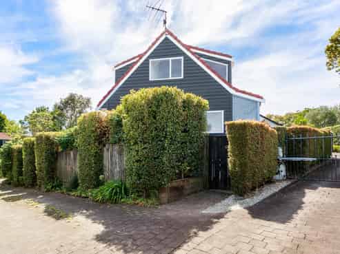 6/110 Norman Lesser Drive, Saint Johns