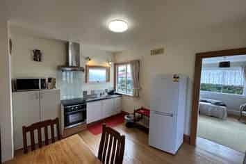 2/5 Joyce Cres, Greymouth