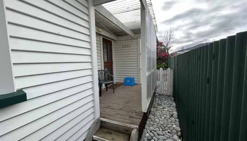 2/5 Joyce Cres, Greymouth