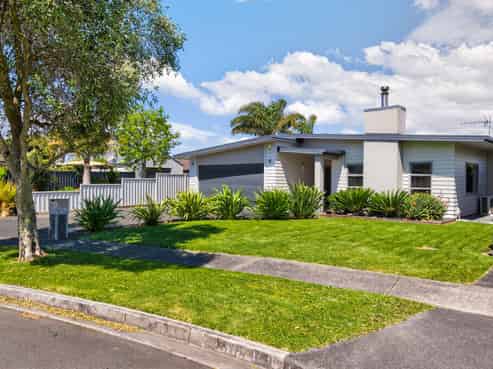 3 Pohutukawa Grove, Lytton West