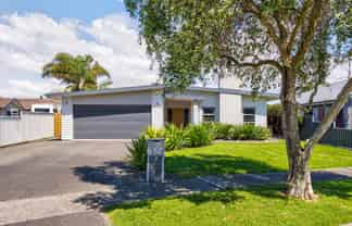 3 Pohutukawa Grove, Lytton West