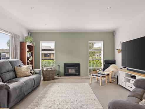 3 Pohutukawa Grove, Lytton West