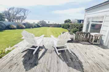 11 Moana Street, Riverton