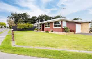 340 Kennedy Road, Pirimai