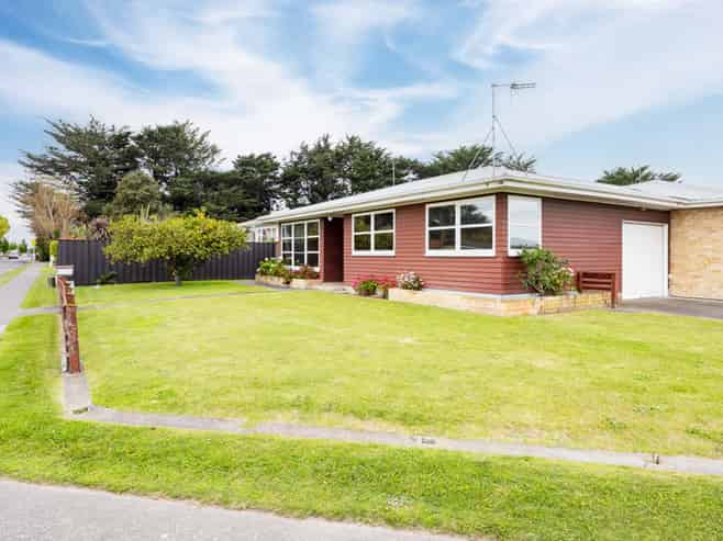 340 Kennedy Road, Pirimai