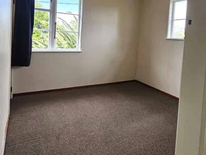 15 Walter Street, Takapau