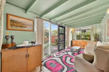 2 Wayside Avenue, Burnside