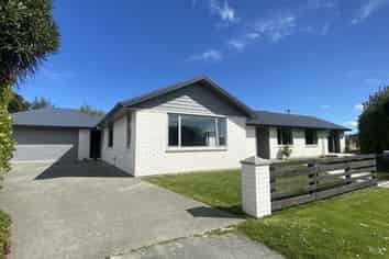 19 Welsh Road, Winton