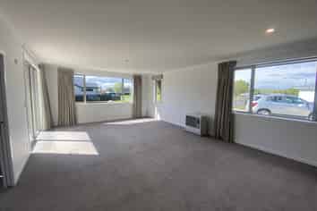 19 Welsh Road, Winton