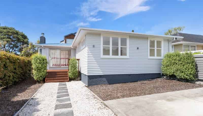 17 Laurel Street, Mount Albert
