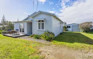 13 Waimea Road, Waikanae Beach