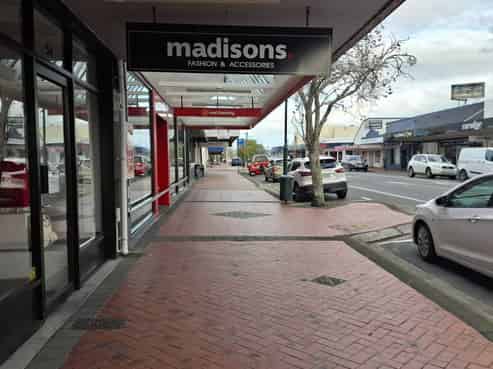 Central Cambridge Retail with Parking