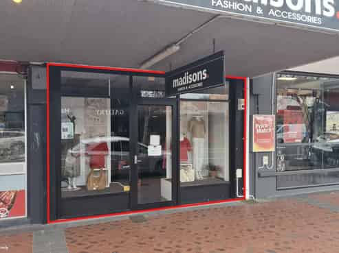 Central Cambridge Retail with Parking