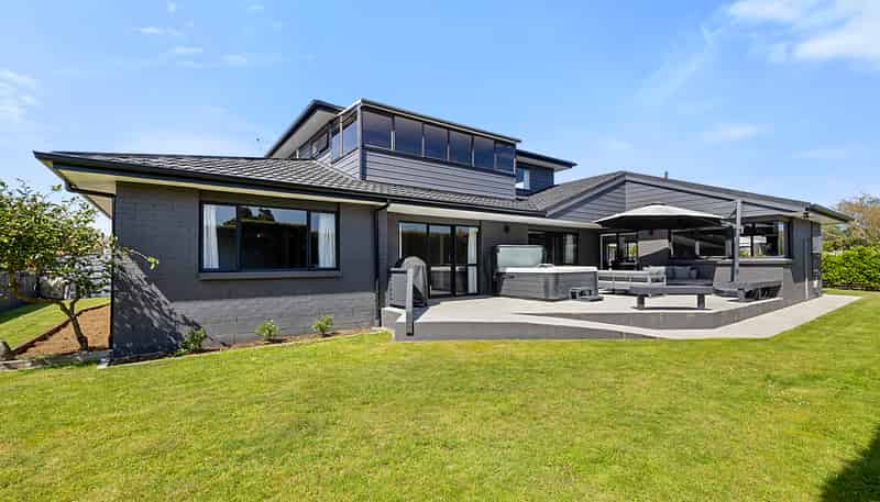 40 Heta Road, Highlands Park