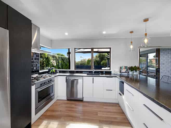 40 Heta Road, Highlands Park