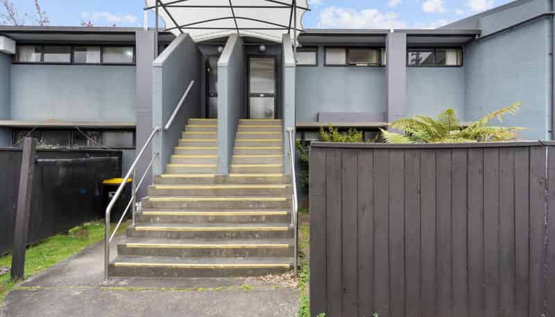 12/98 Burnscourt Apartments, Cambridge