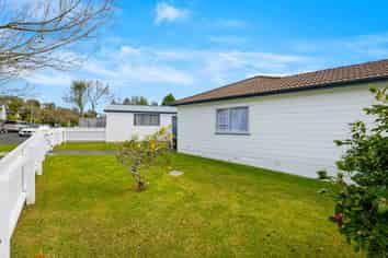 24 Santiago Crescent, Unsworth Heights