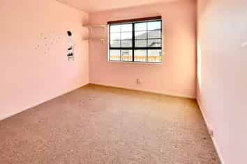 Auckland - Address withheld