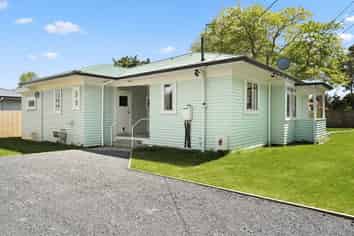 111 Galloway Street, Hamilton East