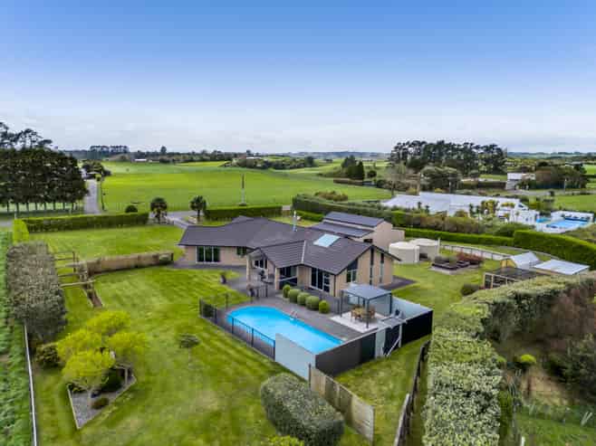 338 Smart Road, Hillsborough