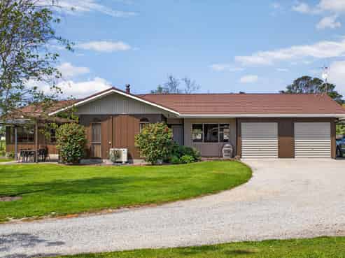 75 Sponge Bay Road, Wainui