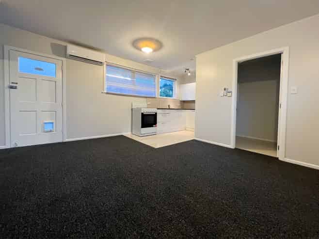 2/182 Penrose Road (Front Unit), Mount Wellington