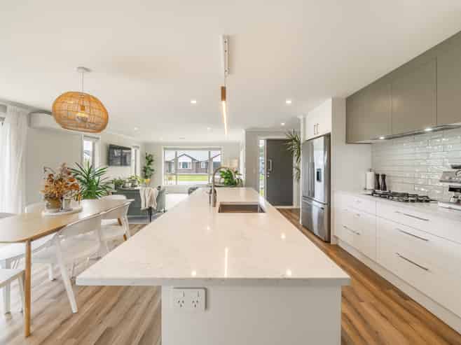 25 Cynisca Crescent, Wallaceville