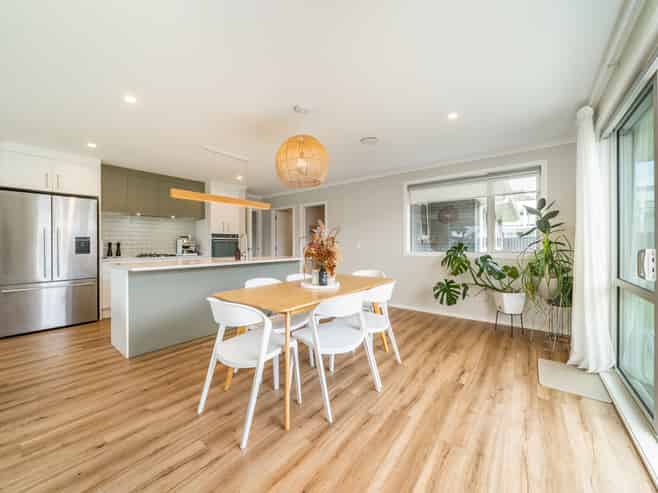 25 Cynisca Crescent, Wallaceville