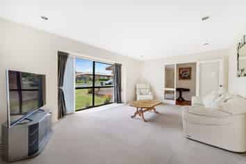 34 Golfland Drive, Golflands