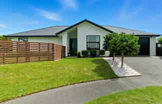 7 Derek Anderson Place, Halswell