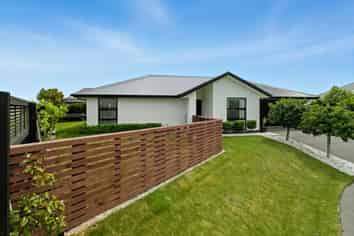 7 Derek Anderson Place, Halswell