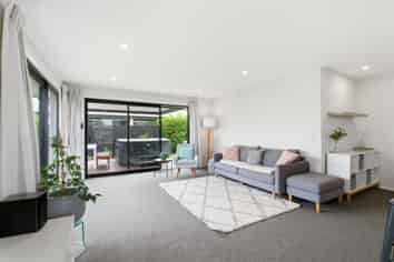 7 Derek Anderson Place, Halswell
