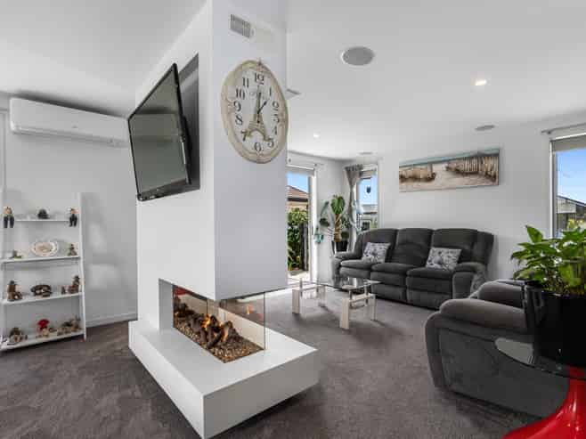 60 Butterworth Crescent, Papamoa