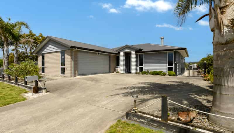 60 Butterworth Crescent, Papamoa