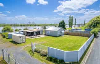 3824 State Highway 1, Huntly