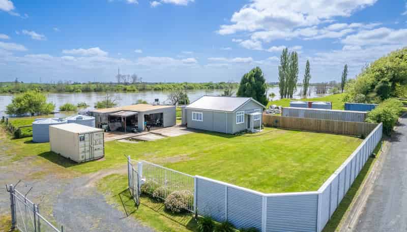 3824 State Highway 1, Huntly
