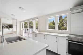 3/91 Sarsfield Street, Herne Bay